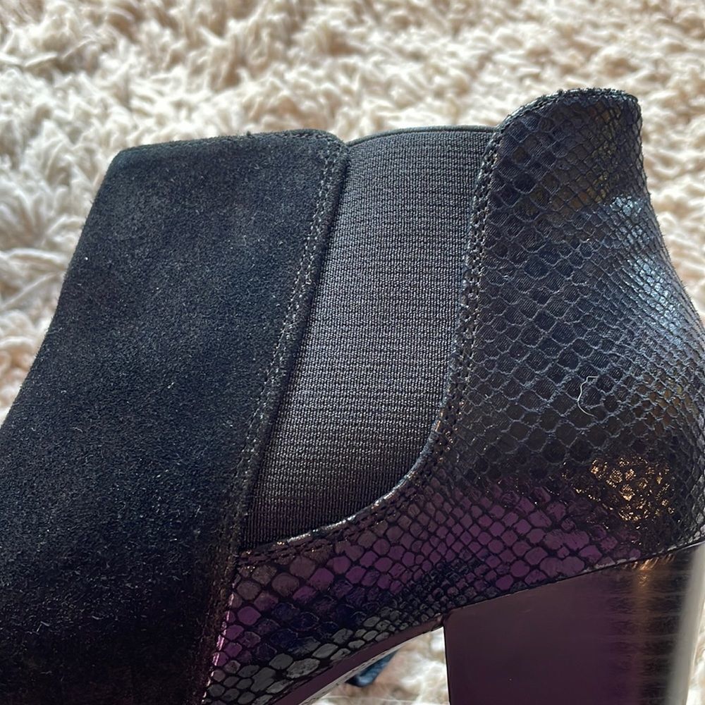 Vionic black ankle booties - Picture 13 of 16